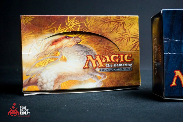 Magic The Gathering Trading Card Empty Display Box FAST AND FREE UK POSTAGE